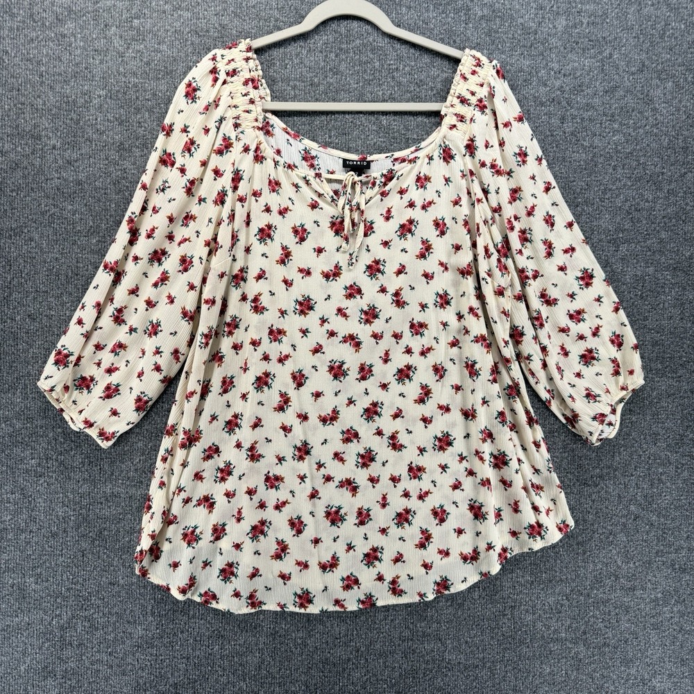 Torrid Top Plus 2X White Red Floral Square Neck Peasant Boho Cottage Western